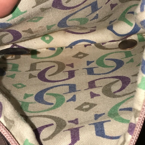 Guess purse - Picture 3 of 4